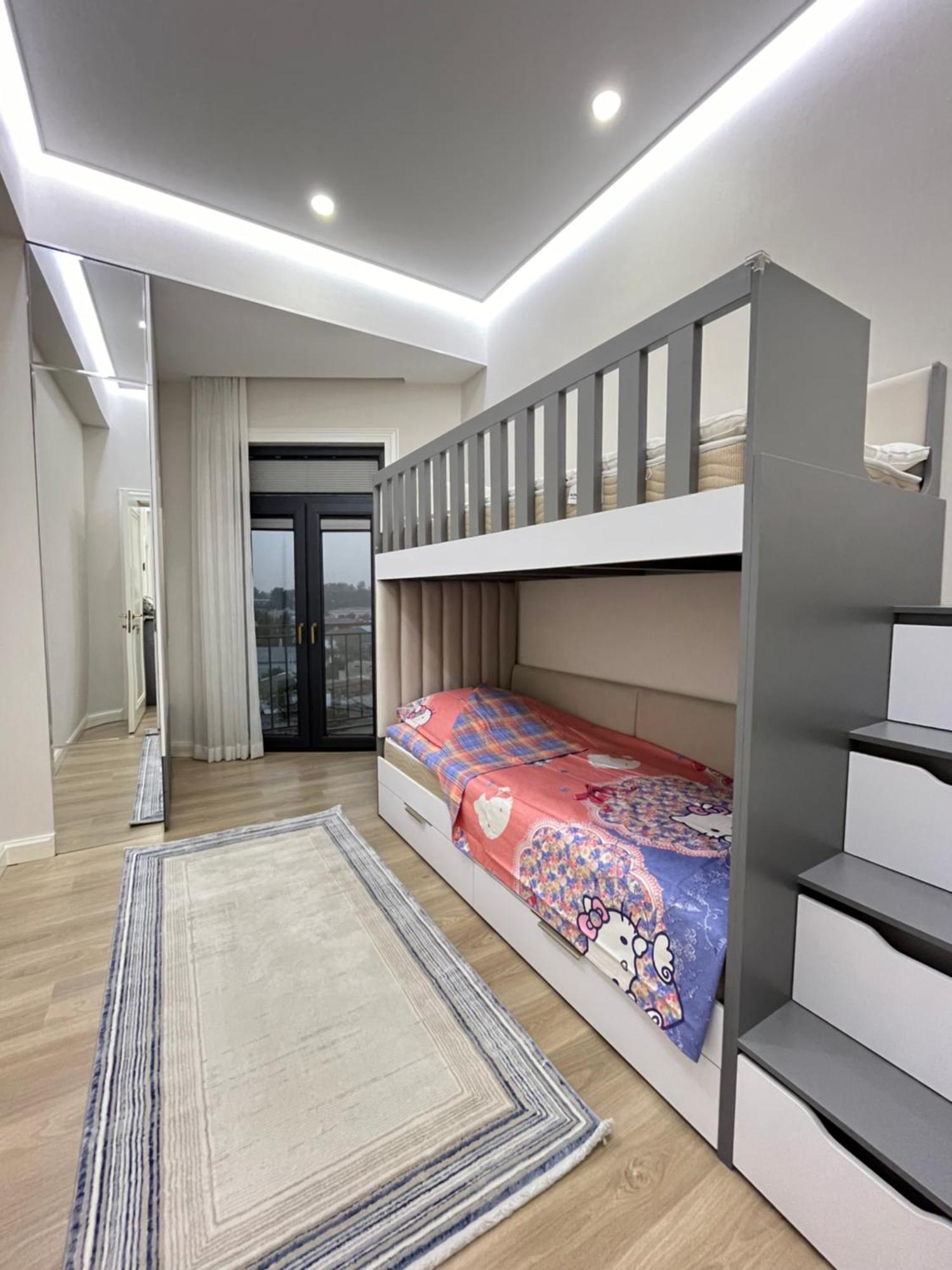 Scandinavian Style Apartment Fergana Eksteriør billede